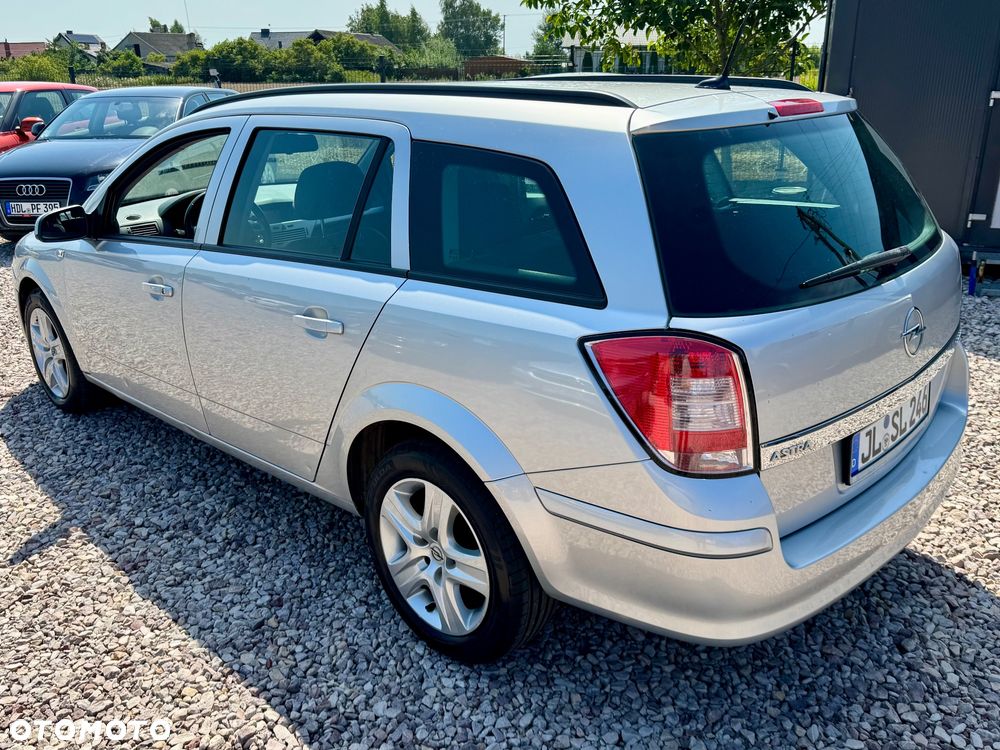 Opel Astra - 14