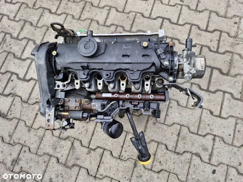 nissan juke f15 1.5 dci słupek silnik k9kb410 - 1