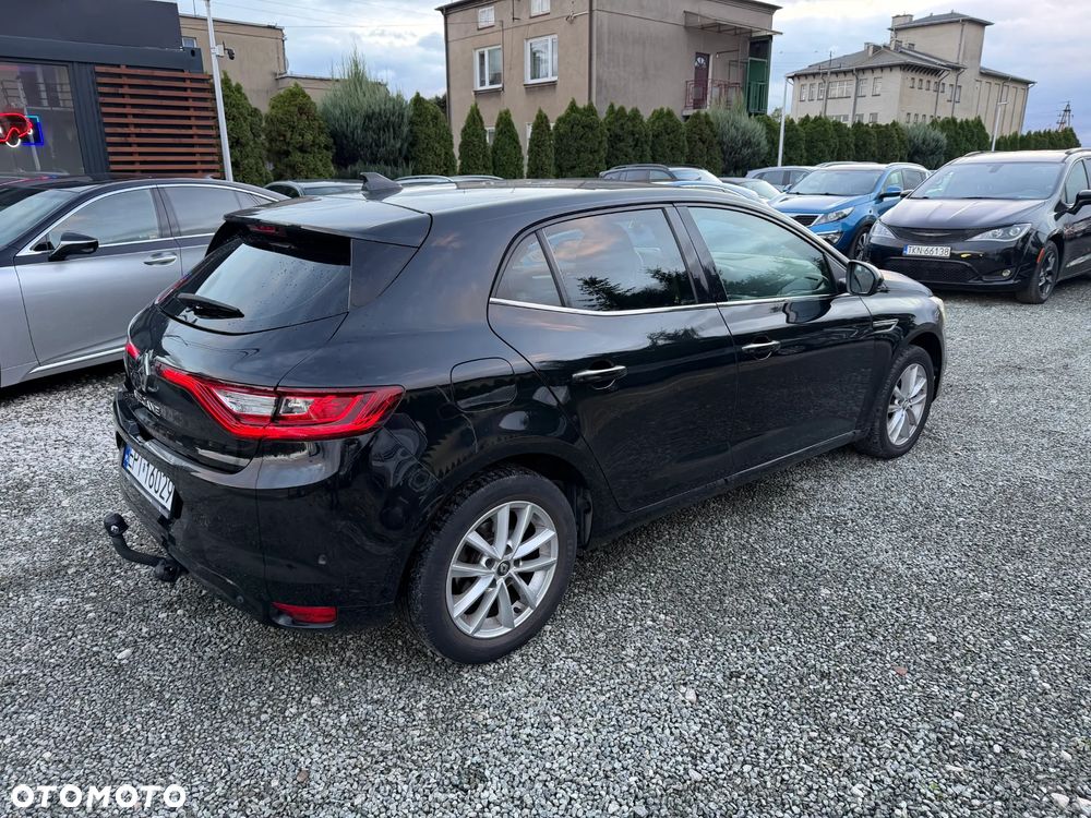 Renault Megane TCe 115 GPF LIMITED - 21