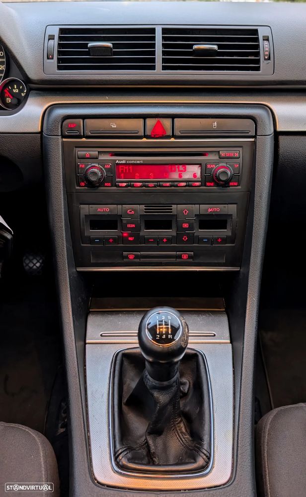 Audi A4 1.9 TDI - 10