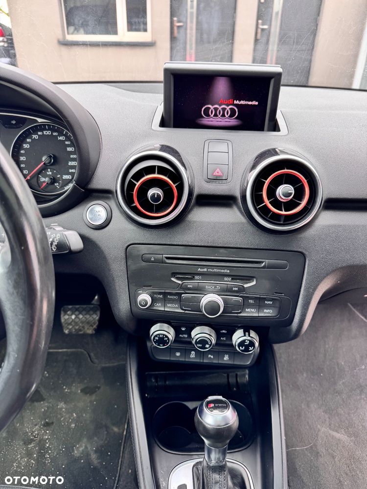 Audi A1 3-drzwiowe 1.4 TFSI S tronic S line Sportpaket - 17