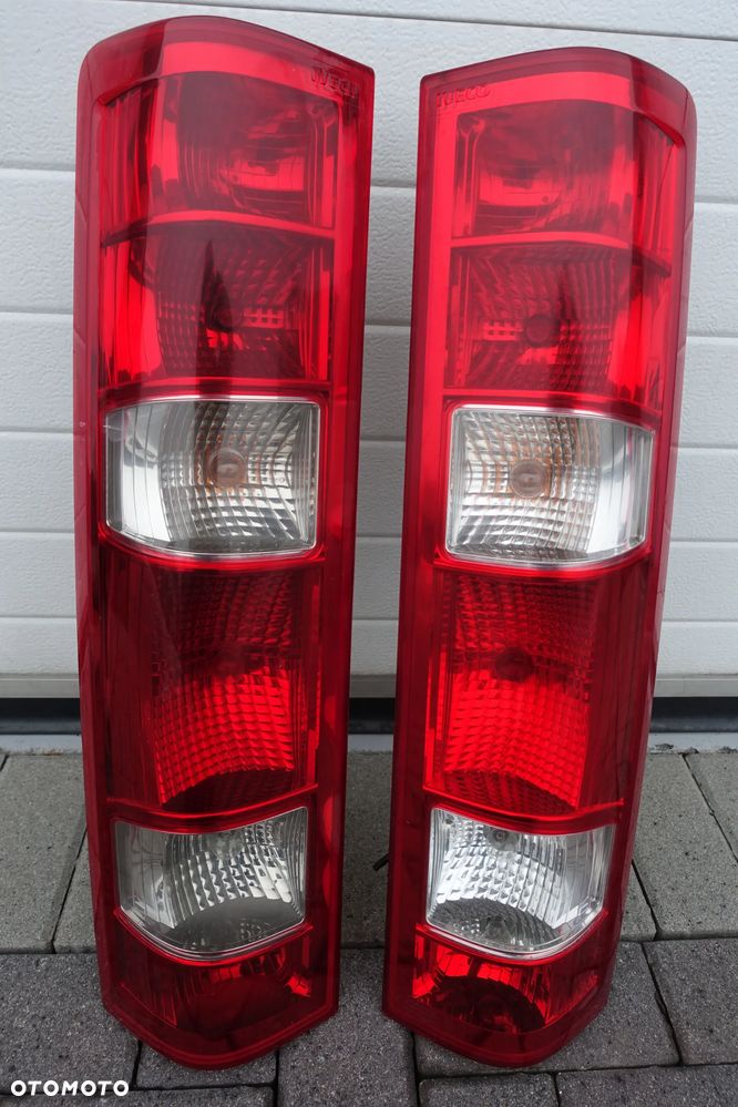 LAMPA LEWY PRAWY TYŁ IVECO DAILY 06 -14r. - 1