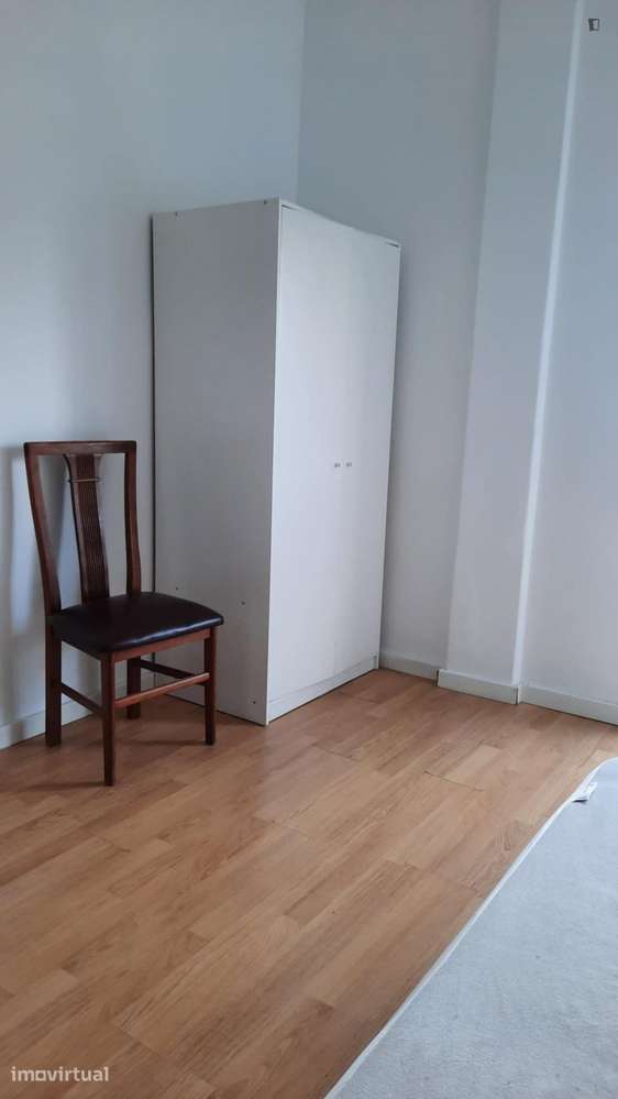 Quarto - localizado em Lisbon - Grande imagem: 3/9