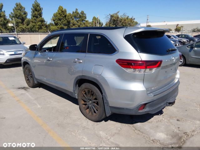 Toyota Highlander - 3