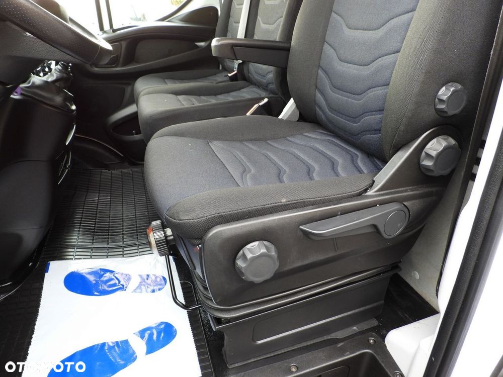 Iveco DAILY 50C17 PLANDEKA 10 PALET TEMPOMAT PNEUMATYKA BLIŹNIACZE KOŁA KLIMATYZACJA  180KM - 26