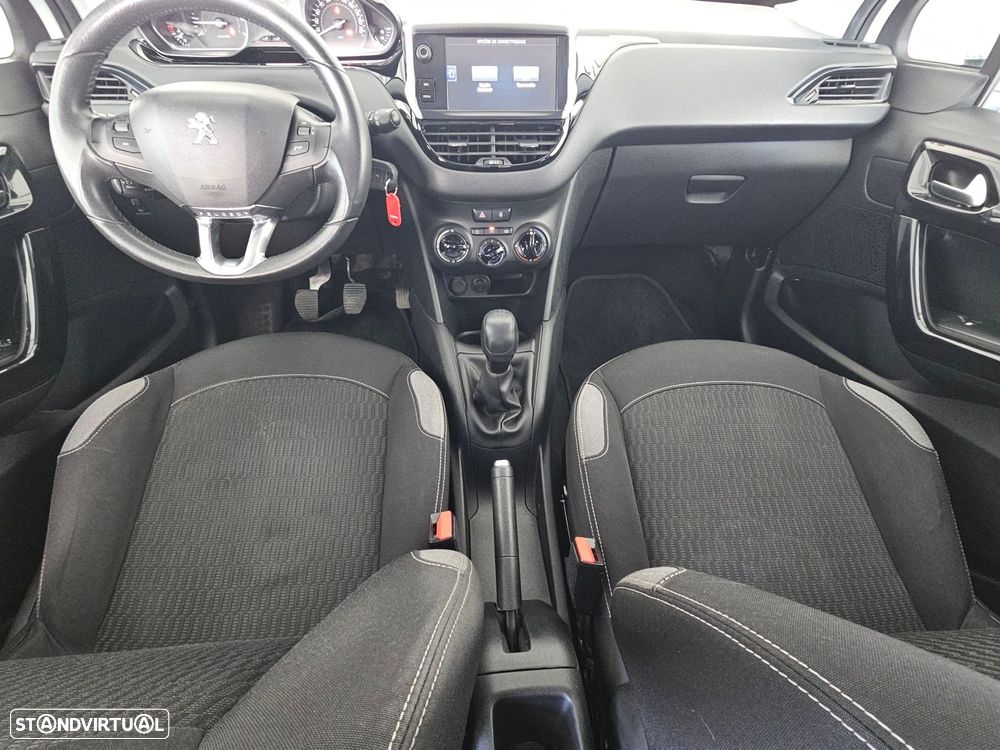 Peugeot 208 1.2 PureTech Active - 8