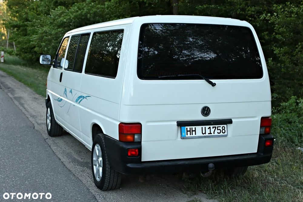 Volkswagen Multivan - 26