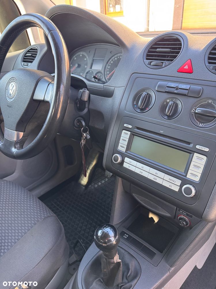 Volkswagen Caddy Life - 13