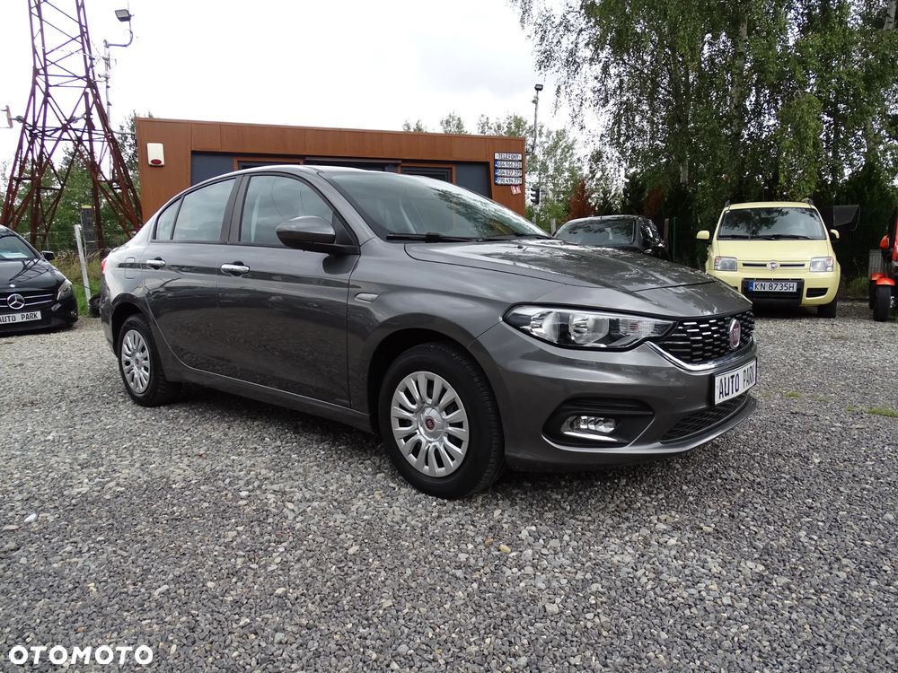 Fiat Tipo 1.4 16v Lounge EU6d - 11