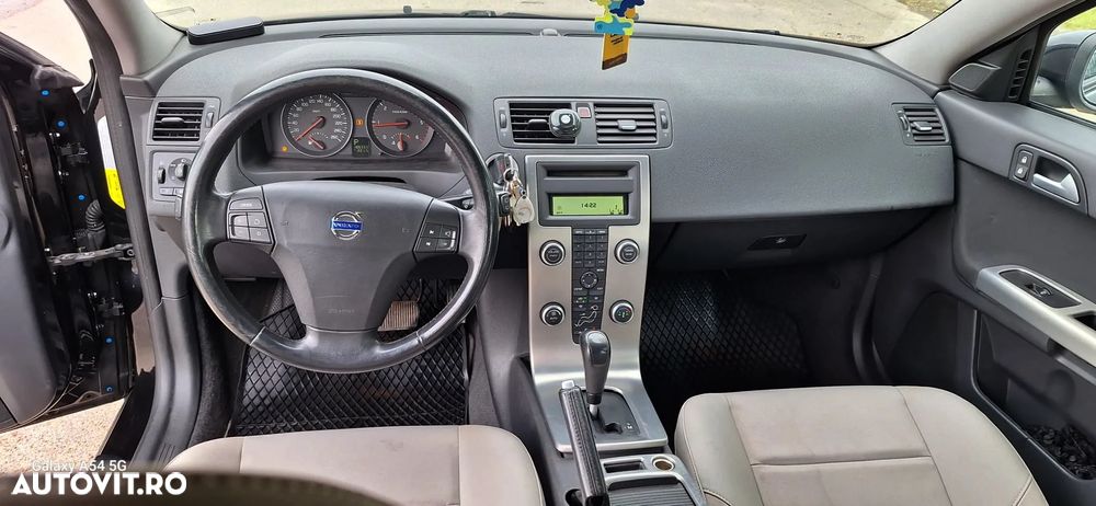 Volvo V50 - 6