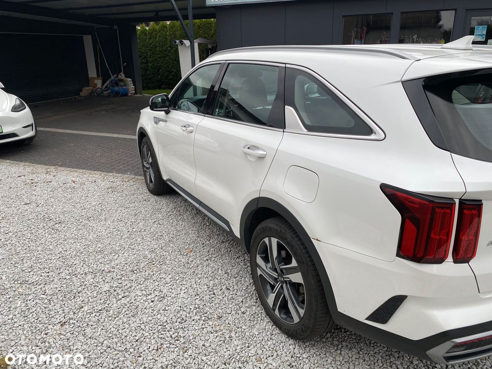 Kia Sorento 1.6 T-GDI PHEV L 4WD 7os - 6