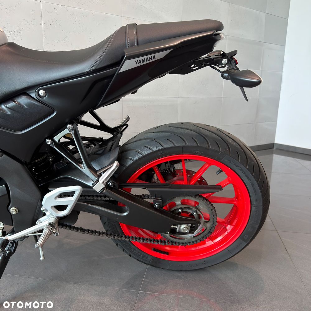 Yamaha MT - 11