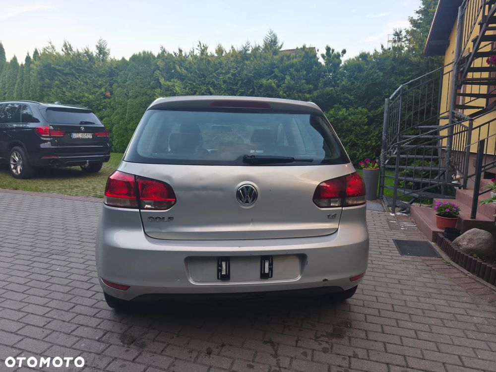 Volkswagen Golf - 4