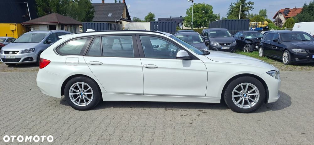 BMW Seria 3 320d xDrive - 5
