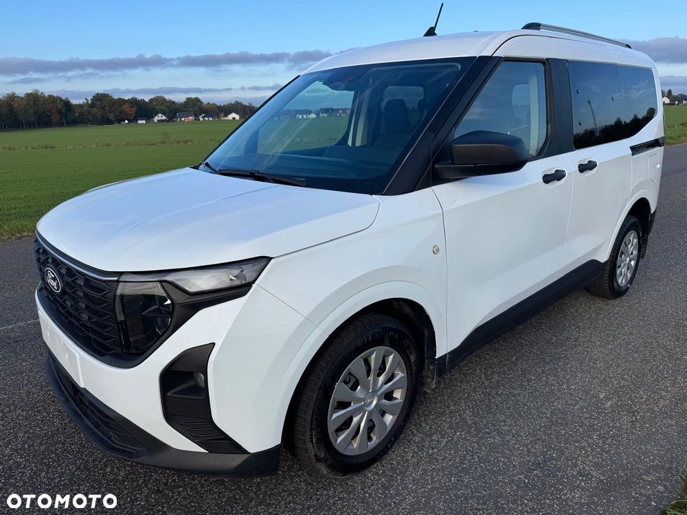 Ford Transit Courier