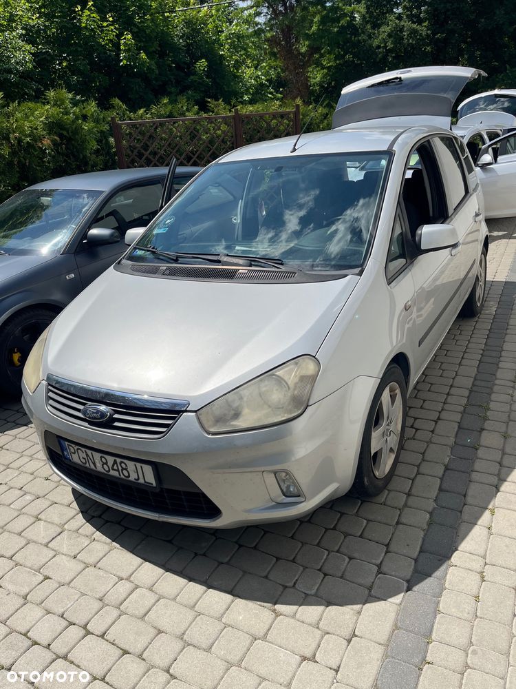 Ford C-MAX - 1