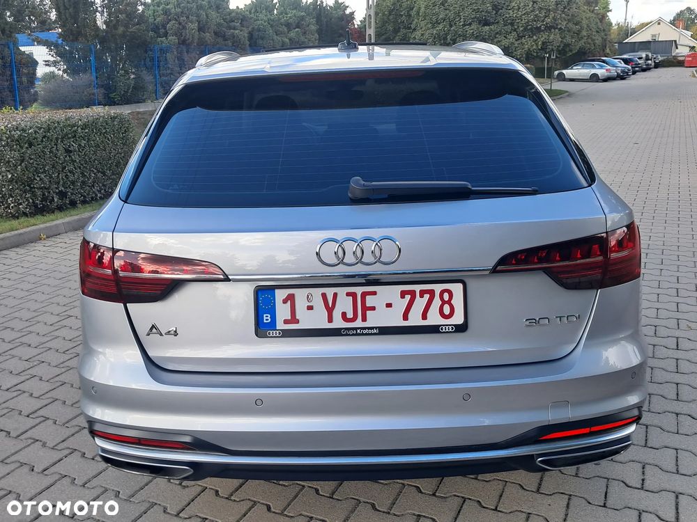 Audi A4 Avant 2.0 TDI S tronic sport - 12