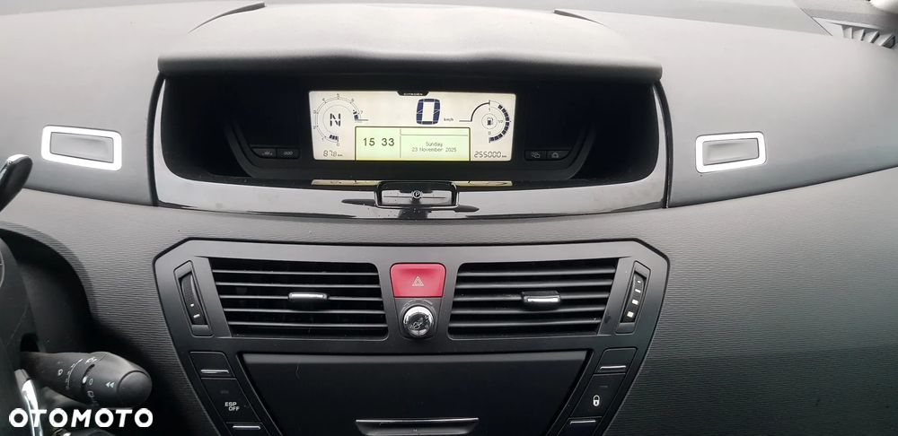 Citroën C4 Picasso 2.0 16V Exclusive - 18