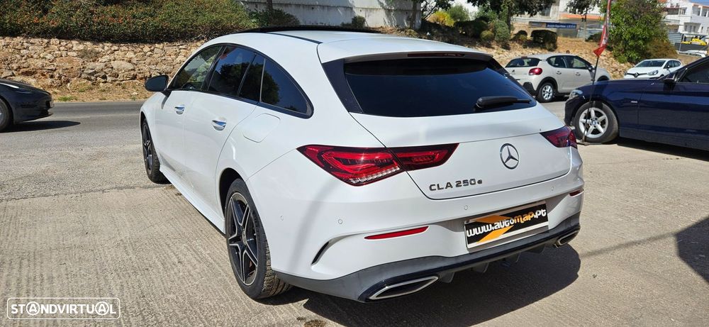 Mercedes-Benz CLA 250 e Shooting Brake AMG Line - 10