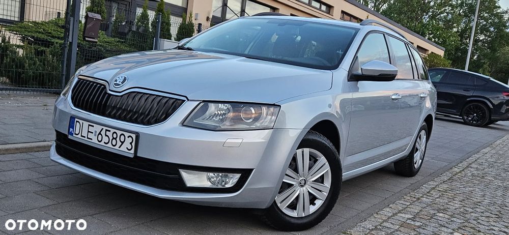 Skoda Octavia 1.6 TDI Edition - 14