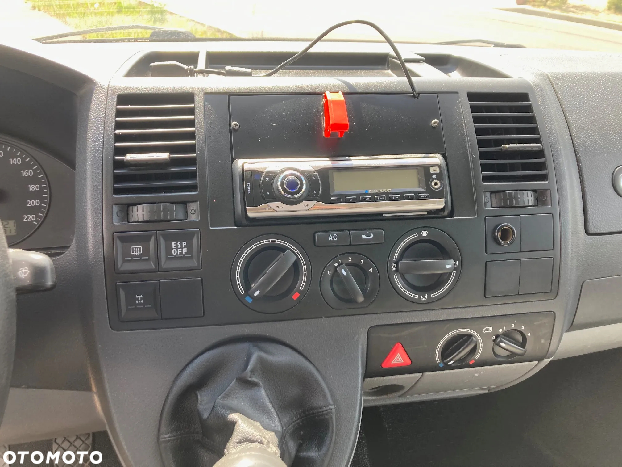 Volkswagen Transporter - 7