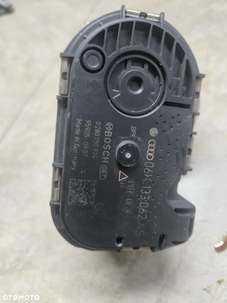 PRZEPUSTNICA 2.0 TFSI 06K133062AS - 2