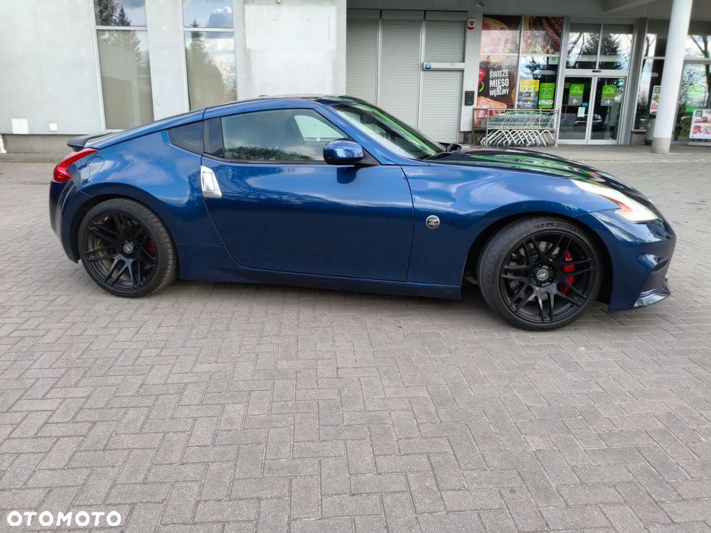 Nissan 370 Z 3.7 V6 Nismo - 3