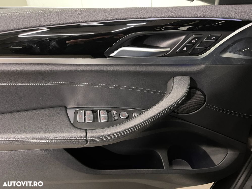 BMW X3 xDrive20d Aut. Luxury Line - 30