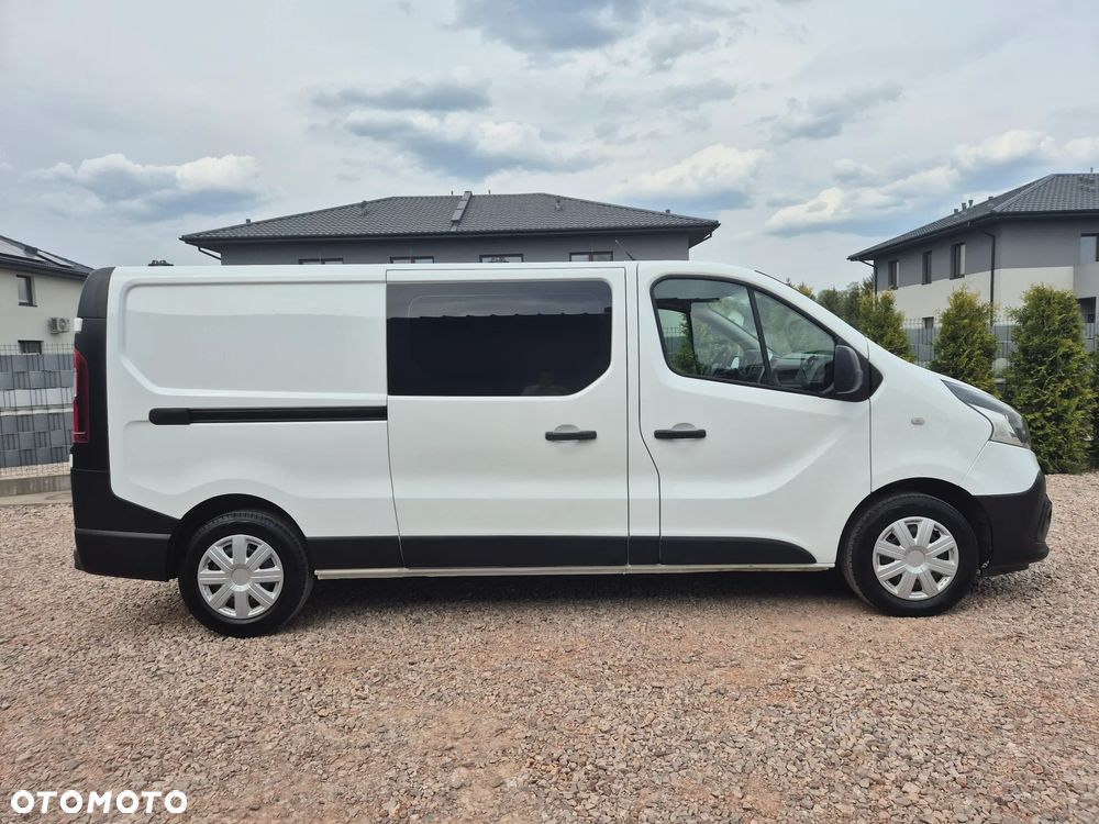 Renault Trafic - 2