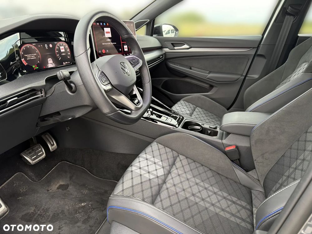 Volkswagen Golf Variant 1.5 eTSI mHEV R-Line Plus DSG - 11