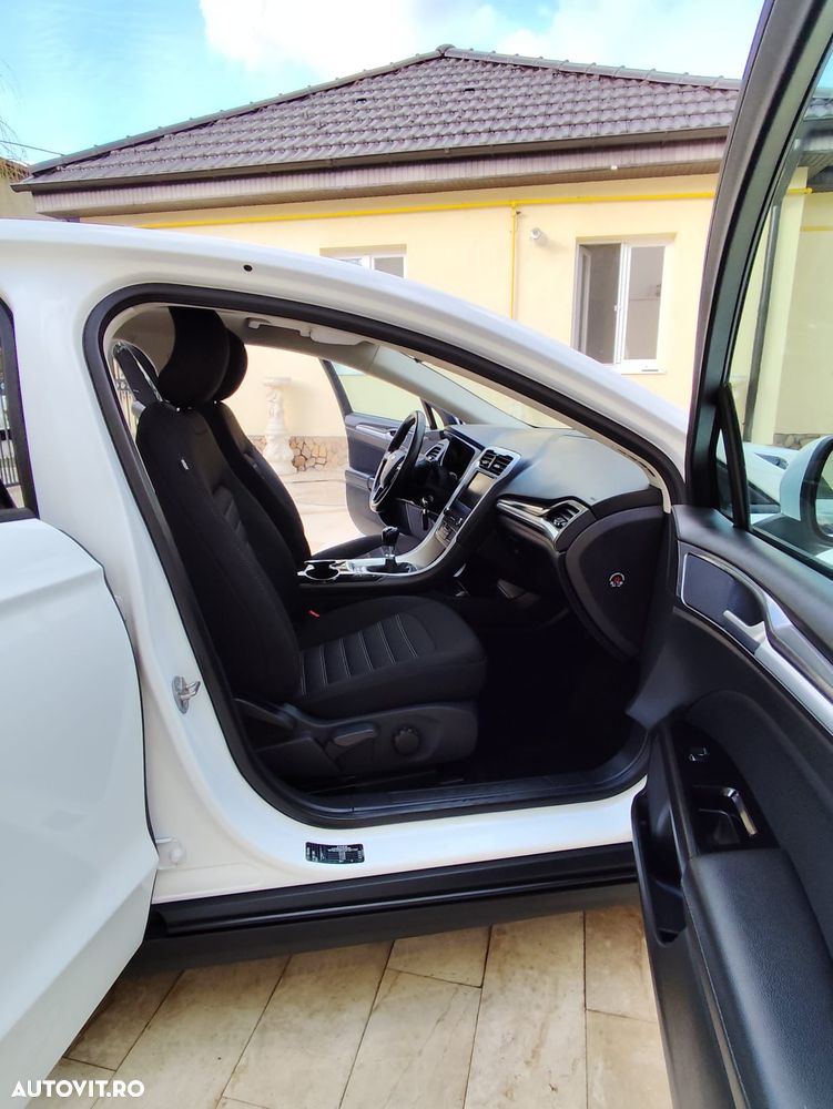 Ford Mondeo - 11