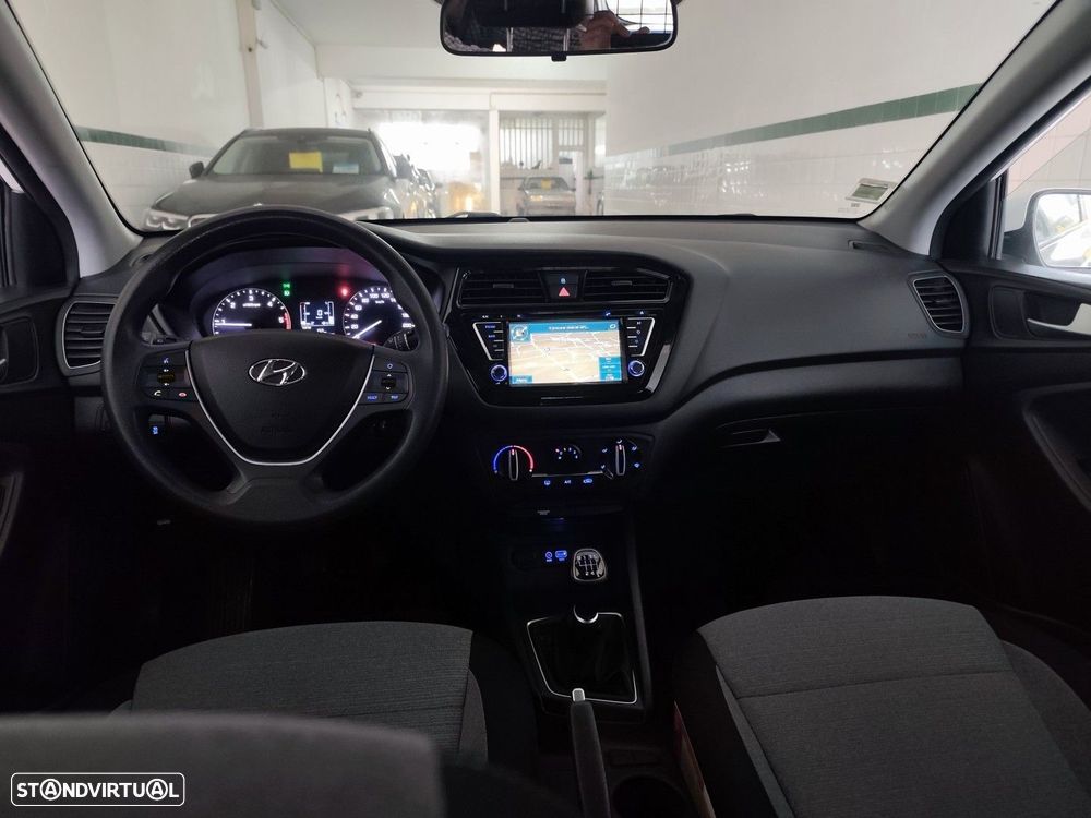 Hyundai i20 1.1 CRDi Blue Access+Bluetooth+Comandos no Volante - 13