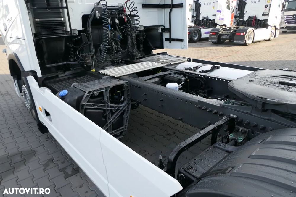 Volvo FH 460 / LOW CAB / 2018 AN / IMPORTAT / - 14