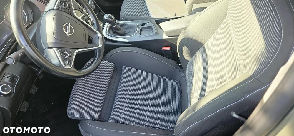 Opel Insignia 1.6 CDTI Edition ecoFLEX S&S - 8