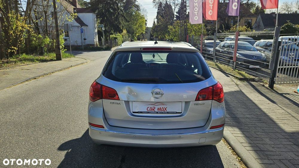 Opel Astra - 14