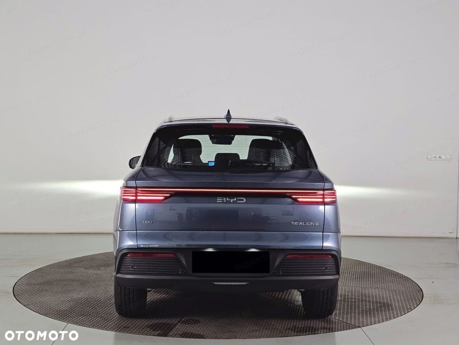 BYD Sealion 5 - 5