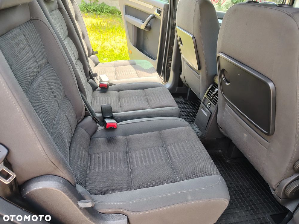 Volkswagen Touran 2.0 TDI Trendline - 15