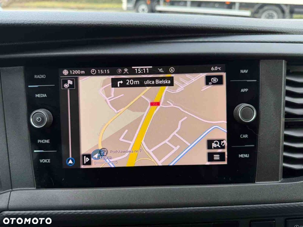 Volkswagen Transporter - 11