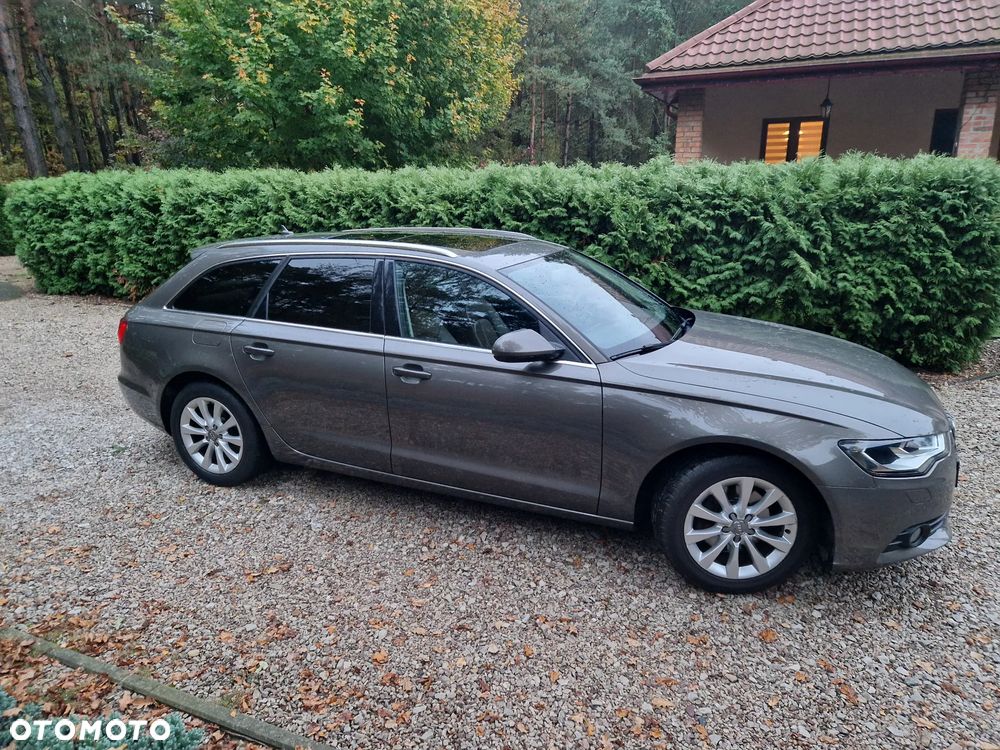 Audi A6 Avant - 14