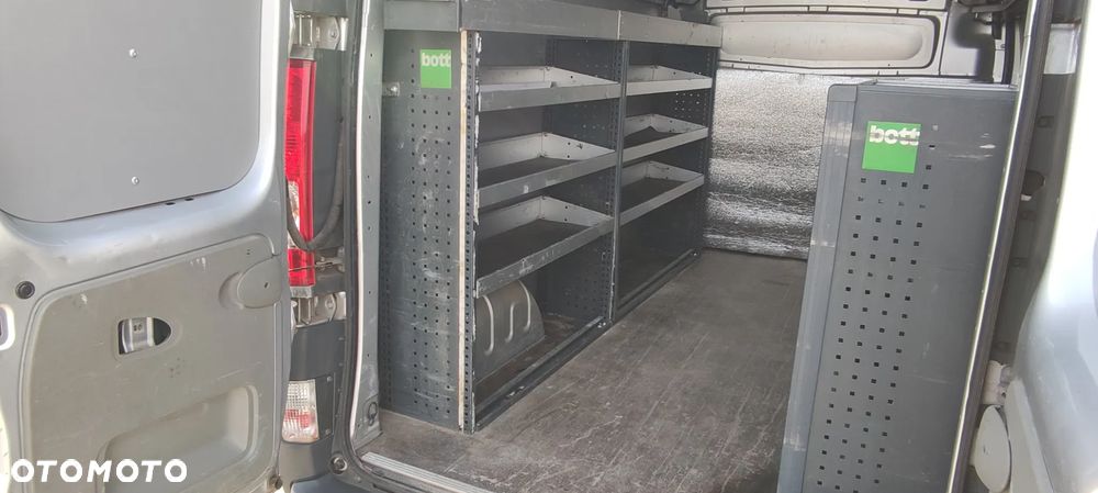 Opel VIVARO - 23