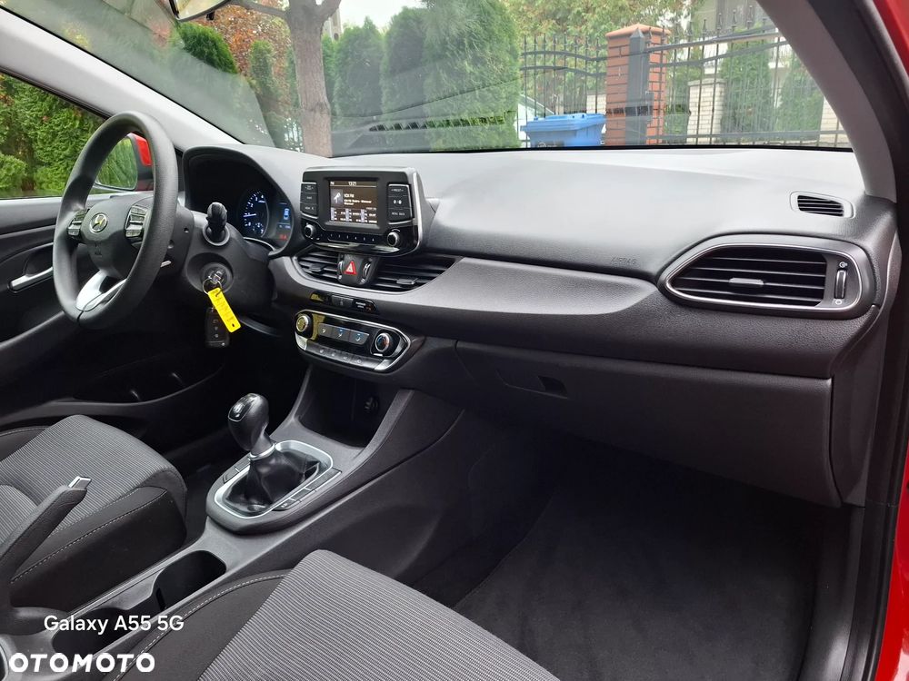 Hyundai i30 1.4 Premiere Comfort - 18