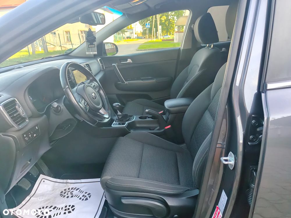 Kia Sportage 1.6 GDI 2WD SPIRIT - 8