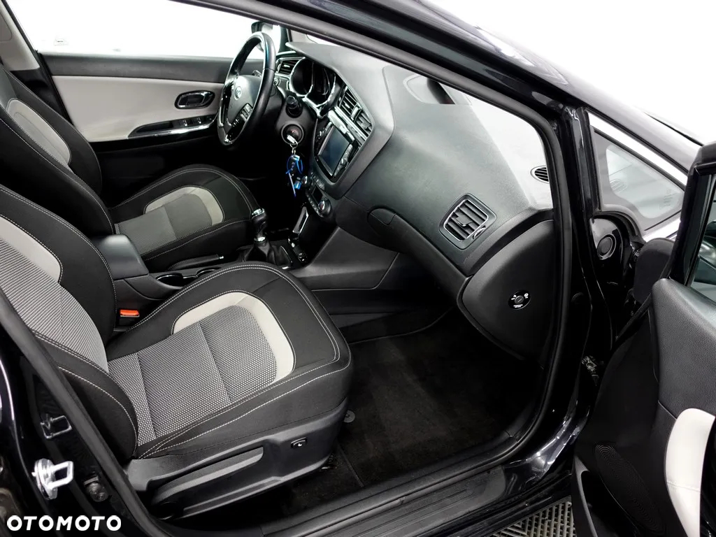 Kia Ceed Cee'd 1.6 GDI L Business Line - 8