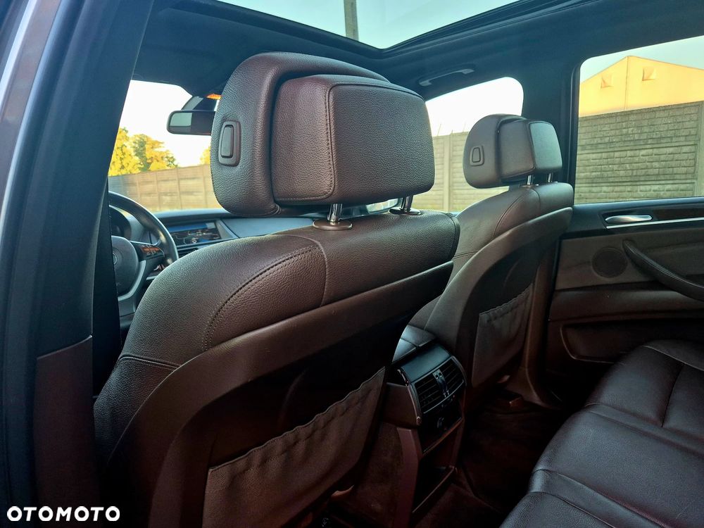 BMW X5 xDrive35d - 38