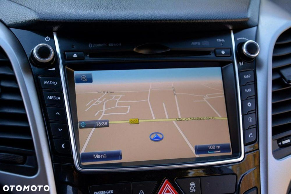 Hyundai i30 1.6 GDI BlueDrive Premium - 21