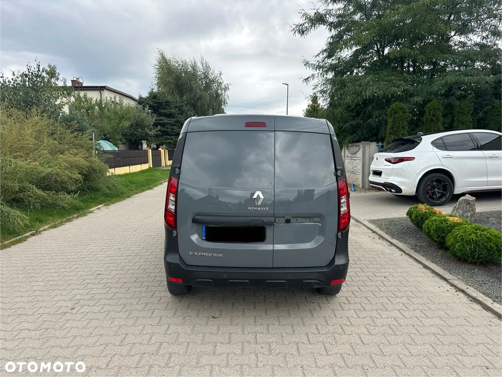Renault Express - 5