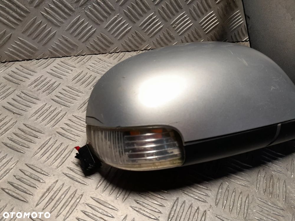 VW TOURAN LUSTERKO PRAWE PRZEDNIE PRAWY PRZÓD 6PIN - 5