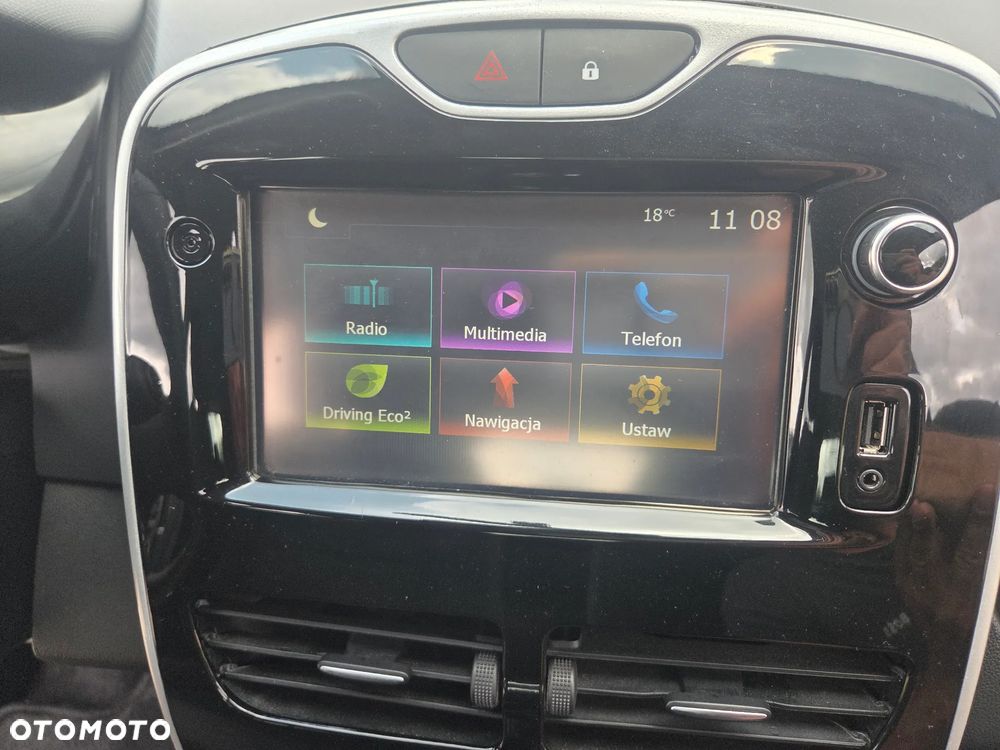 Renault Clio - 11