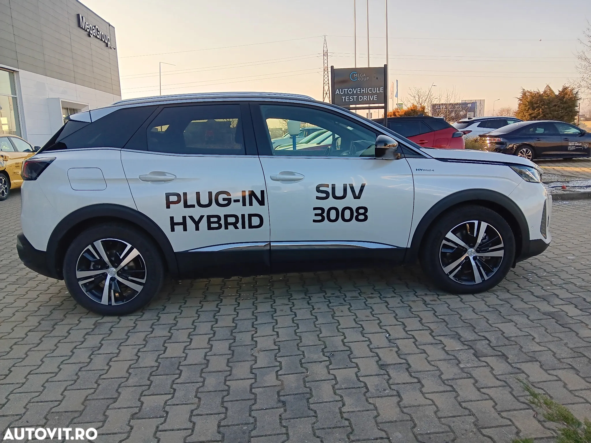 Peugeot 3008 PHEV EAT8 GT Pack - 2