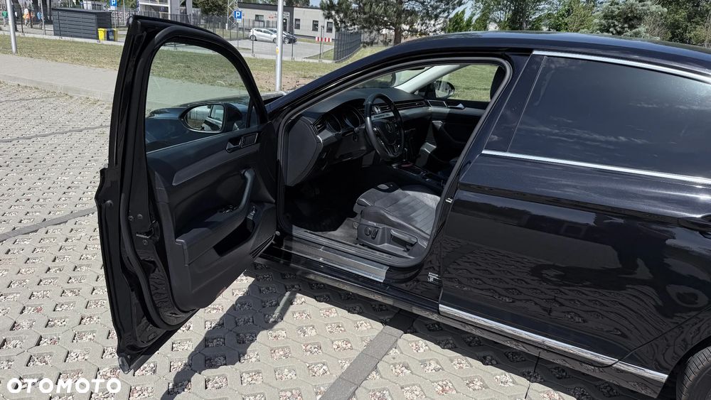 Volkswagen Passat 2.0 TDI BMT Highline DSG - 9
